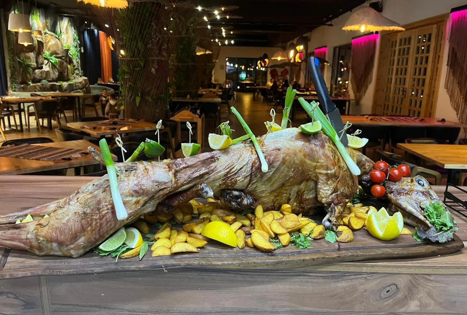 Troja Resort - Hotel & Restaurant Shupenze